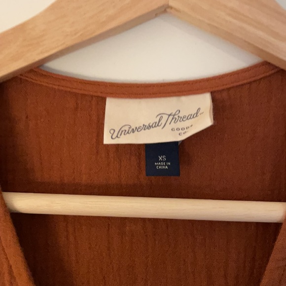 Short Sleeve V-Neck Ruffle Hem Midi Dress - Picture 6 of 7